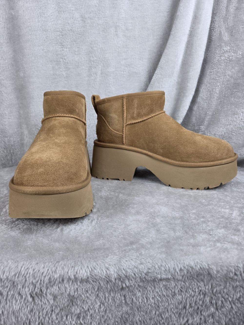 Ugg Platform Ankle Clog in Tan